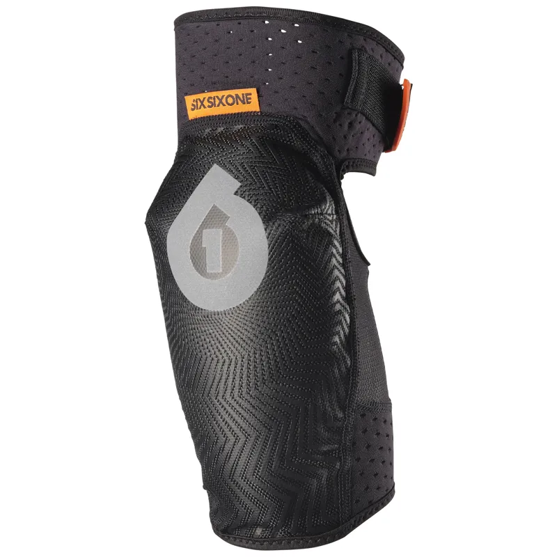 SixSixOne Comp AM Elbow Pad in Black