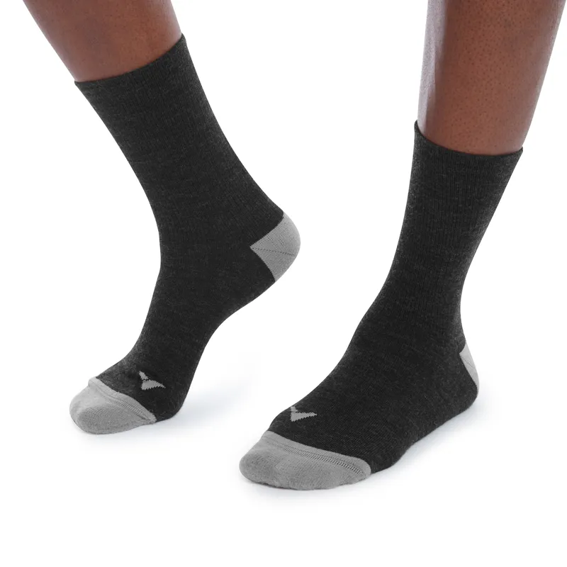 2021 Altura Merino Socks in Black