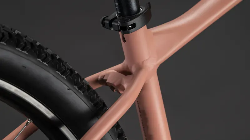 Cube Aim SLX Mountain Bike in Blush Rose/Black-6