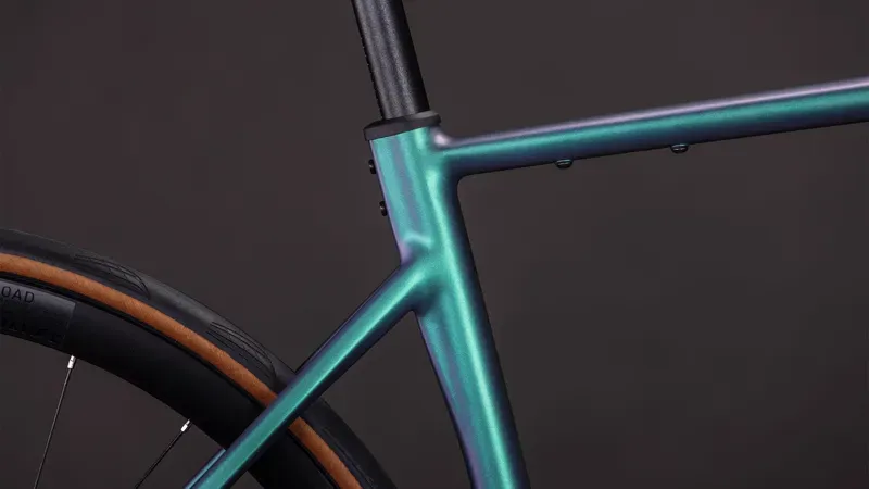 Cube Attain SLX Road Bike in Smaragd Grey/Prism-4