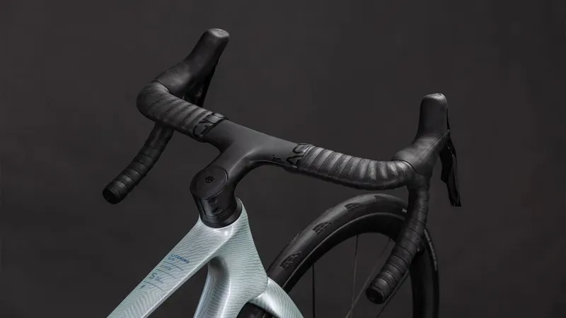 Cube Litening Air C:68X SLT Road Bike in Xenon Grid/Green-3