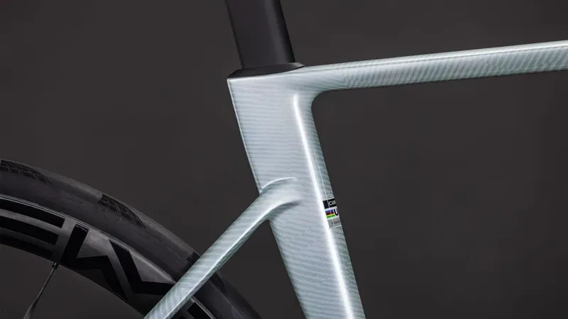 Cube Litening Air C:68X SLT Road Bike in Xenon Grid/Green-4