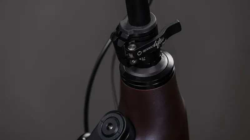 Cube Longtail Hybrid Comfort 800 eCargo Bike in Haze/Reflex-4