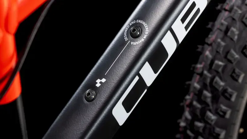 Cube Reaction 200 Pro Kids Bike in Black/Blue/Red-3