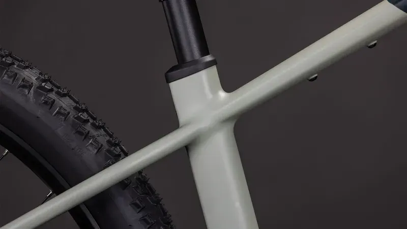 Cube Reaction Hybrid SLT 800 E-Hybrid Bike in Reed Beige/Sagebrush Green-4