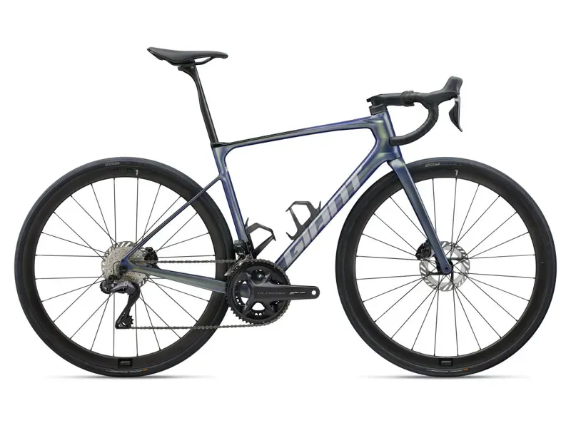 Giant Defy Advanced Pro 0 Road Bikes In Gloss Interstellar/Black