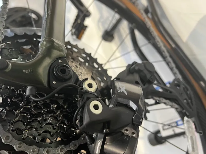 Giant Revolt e +1 ML-4