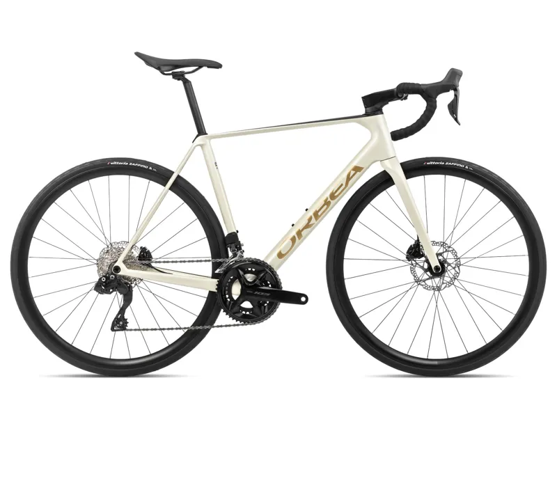 Orbea Orca M30i Road Bike In Ivory White-Burgundy/Vulcano