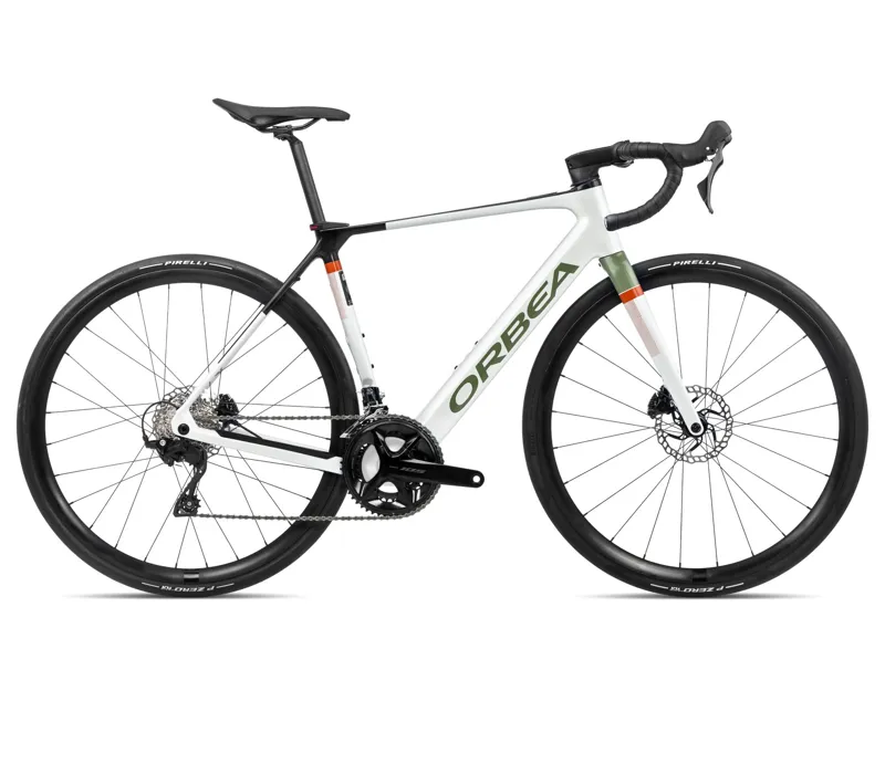 Orbea Gain M30 Electric Road Bike in White Chic/Green Artichoke 