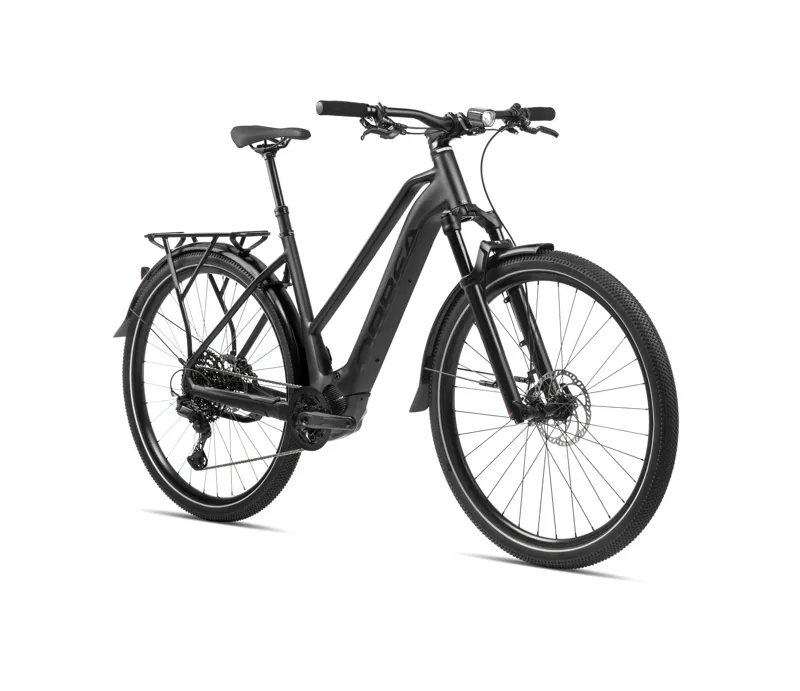 Orbea Kemen Mid 40 Trekking Bike in Metallic Night Black-1